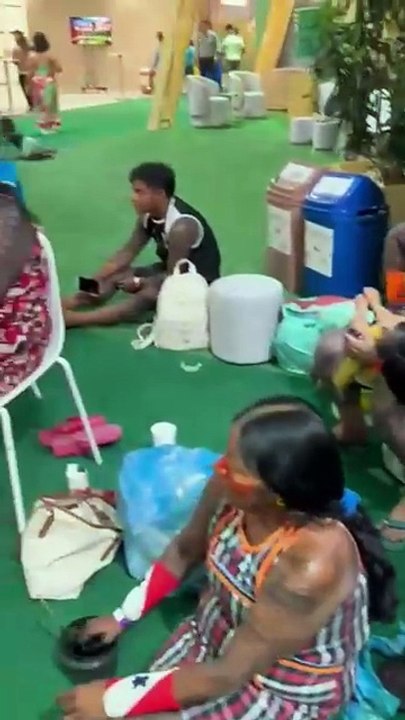 BNews na COP30: Indígenas oferecem pinturas corporais na Zona Verde; saiba preços