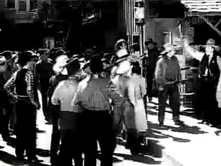 Classic 1938 – Rollin’ Plains: The Singing Cowboy Adventure