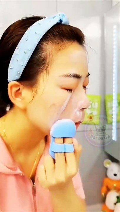 Daily Deals Alert : Deep Clean in Seconds | Mini Silicone Face Scrubber | Top Amazon Beauty Finds