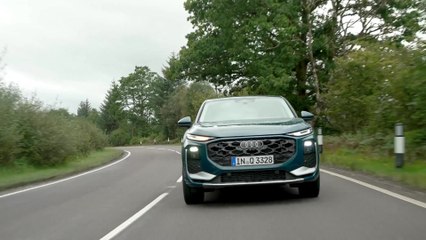 Audi Q3 Sportback in Malpelo Blue Driving Video