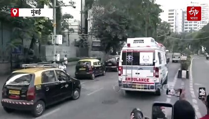 धर्मेंद्र यांच्या निधनाच्या बातमीमुळं चाहता झाला दु:खी, डॉक्टरांनी दिली अभिनेत्याच्या तब्येतीची माहिती...