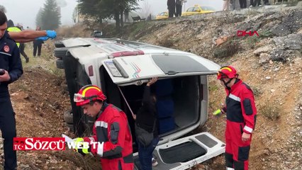 Yolcu minibüsü şarampole devrildi: 15 yaralı
