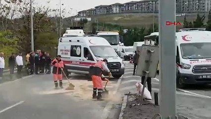 İstanbul'da zincirleme kaza! 3 araç birbirine girdi; yaralılar var!