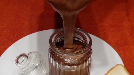 How To Make Homemade Nutella (Only 2 Ingredients)