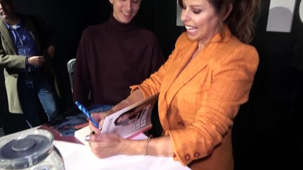 Pastora Soler profundiza sobre temas como su familia o su carrera en su libro