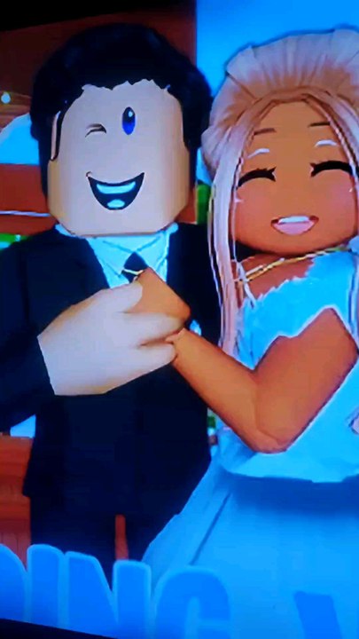 Phoebe and Josh are Hugging in Wedding but Husband and Wife/Boyfriend and Girlfriend/Phoeberry and Wonuf