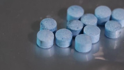 China restringe exportación de sustancias que sirven para fentanilo por acuerdo con Trump