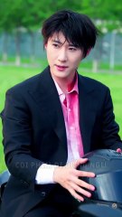 HÔN EM GIỮA LẰN RANH ĐEN TRẮNG - VIETSUB 1