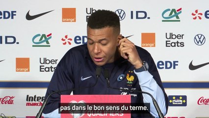 Mbappé : "Rendre hommage" aux victimes du 13 novembre