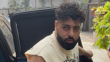 कूल लुक में स्पॉट हुए Badshah!