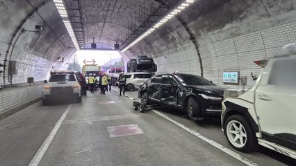 충남 공주 천안논산고속도로에서 9대 추돌...8명 중경상 / YTN