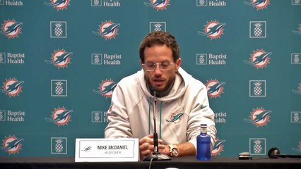 Coach de Dolphins habla del Bernabeú previo al juego ante Commanders
