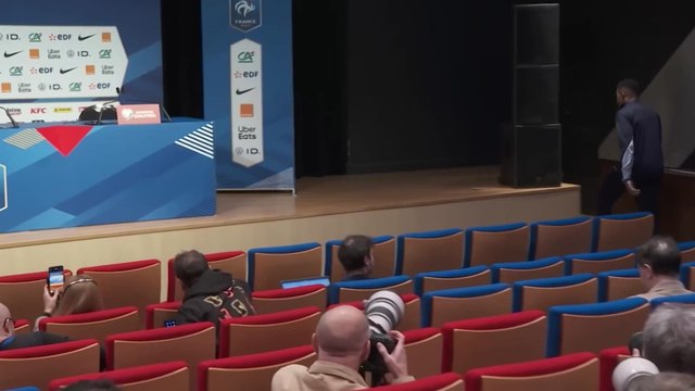 Conférence de presse émotive de Mbappé avant France-Ukraine