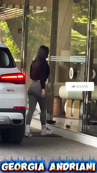 Bollywood Actress Georgia Andriani Arrived for Meeting 🥰
