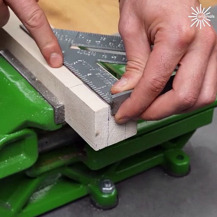 Joining 2 pieces of wood seamlessly!