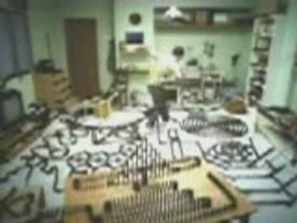 Philips Light Domino Incident Funny Exclusive Ads