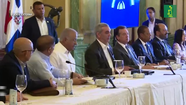 Presidente Abinader impulsa acciones para garantizar abastecimiento y estabilidad de precios durante la temporada navideña en todo el país