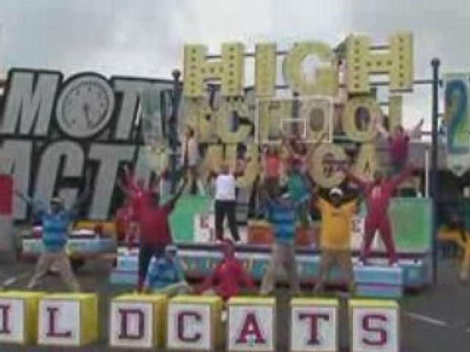 High School Musical 2 - School's out!