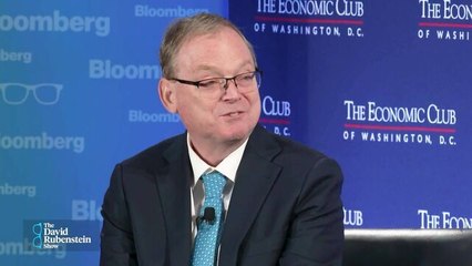 Hassett Says He'd Take Top Fed Job If Trump Offered It to Him