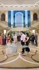 [Doblaje al español]Traicionada y divorciada, regresó al entretenimiento y heredó miles de millones!