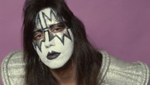KISS創設メンバーのエース・フレーリー、死因は転倒による頭部外傷