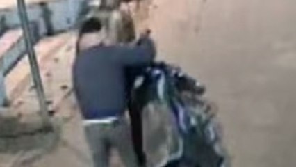 झांसी में बाइक की अनोखी चोरी; देखें CCTV वीडियो