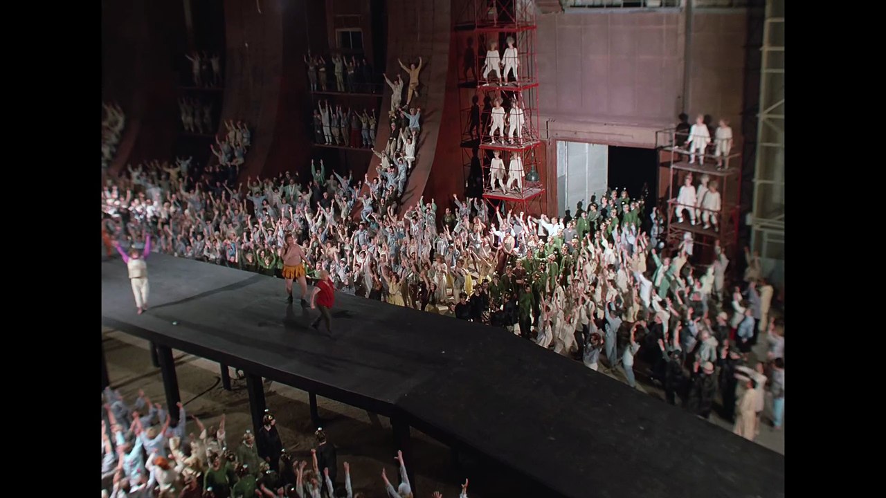 Из фильма Кин-Дза-Дза: Соедините меня с Батуми