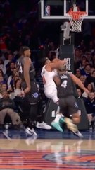 A hush falls over the Garden as Jalen Brunson exits the game early