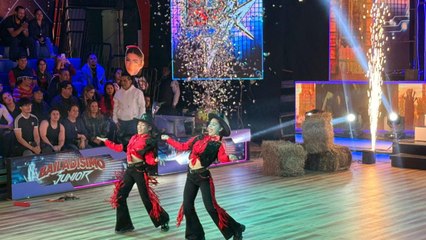 Nicky y Krystel al ritmo de Quebradita