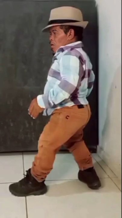 a little dancin' 🤣🤣🤣