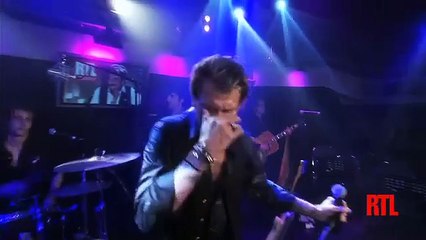 Johnny Hallyday – Guitar Hero (RTL Concert d’un Soir – 30 mai 2011)