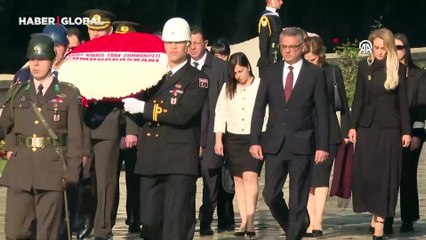 KKTC Cumhurbaşkanı Tufan Erhürman'dan Anıtkabir'e ziyaret: Erdoğan ile görüşecek