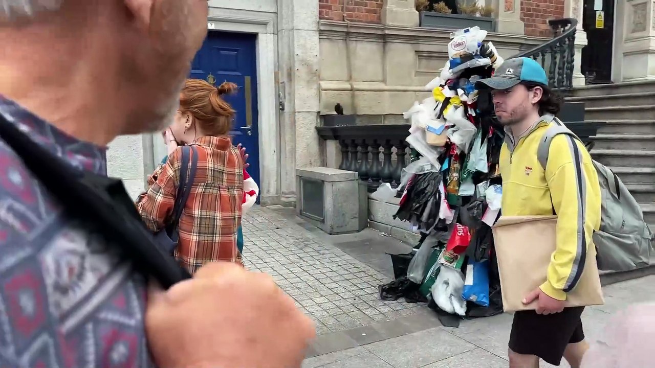 Crazy Trashman Prank jumps at people