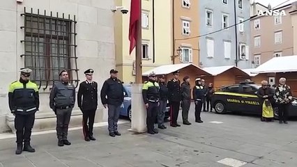 Madre uccide figlio: un minuto di silenzio a Muggia