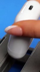 Cómo NO limpiar puertos de carga de AirPods y iPhone