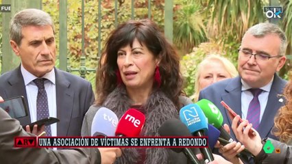 Una asociación de víctimas increpa a Redondo por los fallos en las pulseras