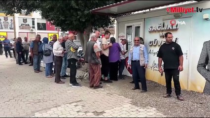 Burada ekmek 7 TL! Metrelerce kuyruk oluyor