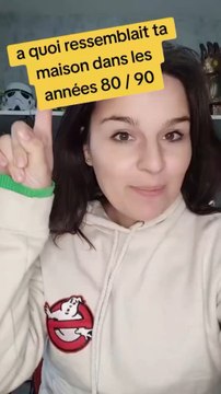 te souviens tu de la décoration des maisons où tu as vécu dans ta jeunesse ?