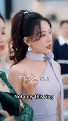 (3) After the drama ended, her fiancé gave her a custom-made million-dollar handbag to her "white moonlight" (her first love) and mocked her for being from a rural background and unworthy of her. She couldn't take it anymore and dumped the scumbag, public