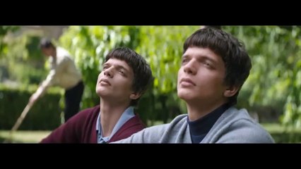 Tráiler oficial de la película española Los renglones torcidos de Dios en Netflix