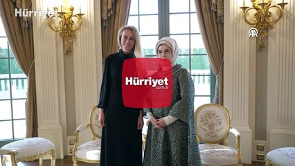 Emine Erdoğan, KKTC Cumhurbaşkanı'nın eşi Nilden Bektaş Erhürman ile bir araya geldi