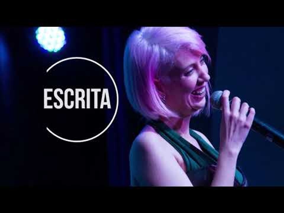 (Calladitas estáis más guapas) @entradas