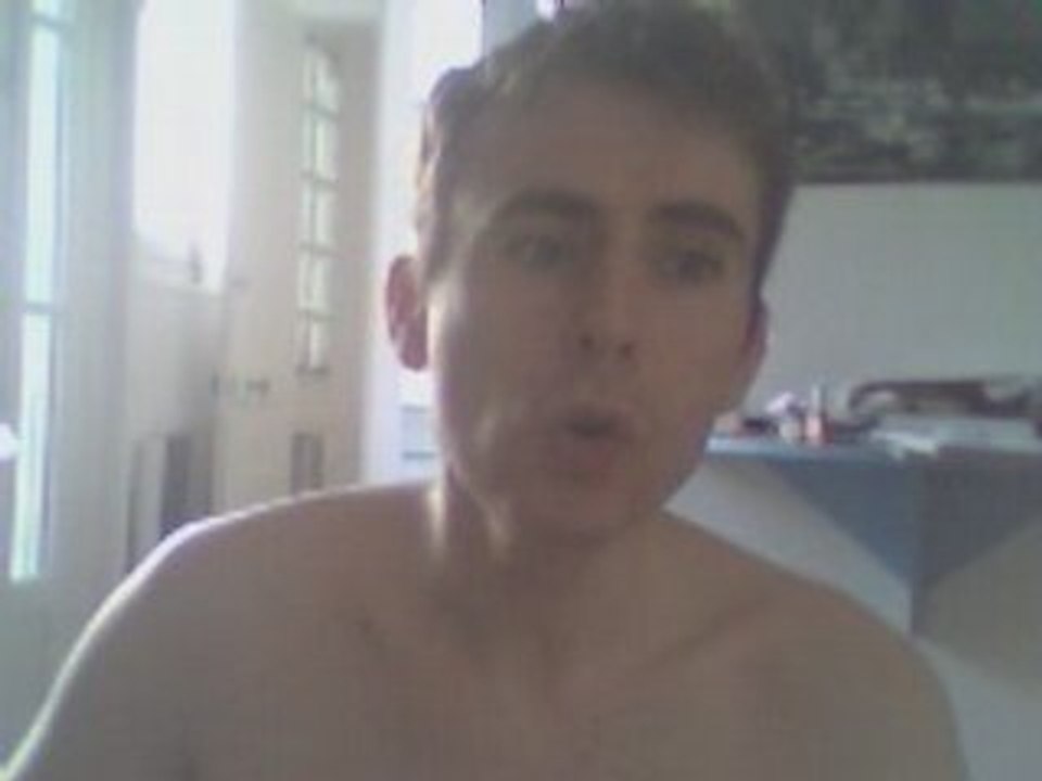 Wiwi massacre "à quoi rêve une jeune fille"