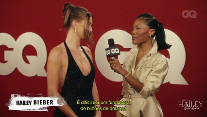 Hailey Bieber no GQ Men of the Year 2025 com Quenlin Blackwell