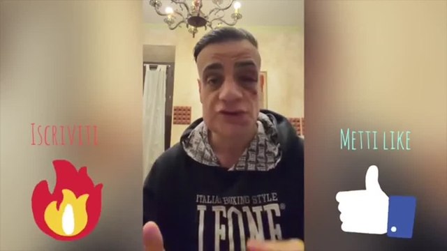 Cicalone aggredito dai borseggiatori nella metro: «Siete delle pippe, i vostri cazzotti non mi hanno fatto nulla, sono qui»