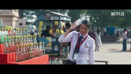 Ek Chatur Naar - Official Trailer Netflix