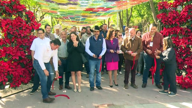 Productores jaliscienses llevan flores y plantas del campo al paseo Chapultepec