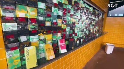 PRF apreende 500 celulares contrabandeados escondidos em fundo falso de carreta no Paraná