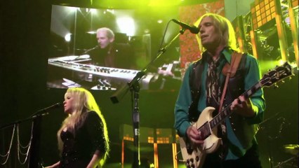 I Need To Know (with Stevie Nicks) - Tom Petty and the Heartbreakers (live)