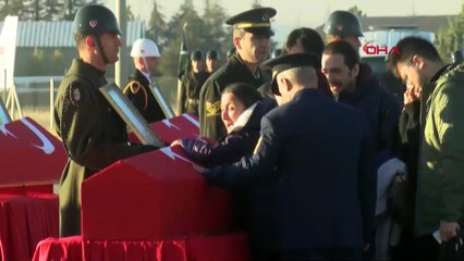Türkiye kahraman şehitlerini uğurluyor... 20 vatan evladına son veda!